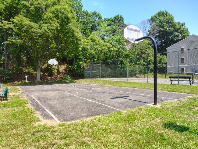 Photo - 600 Reusens Rd Unit N149