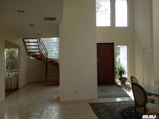 Photo - 67 Parkway Dr
