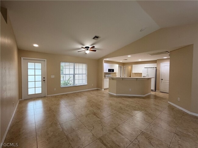 Photo - 208 Homewood Ave S