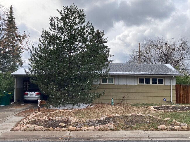 Photo - 935 Moline Street