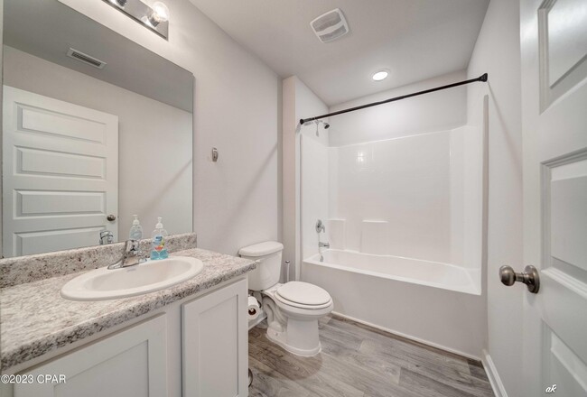 Photo - 4004 Brighton Blvd. Casa