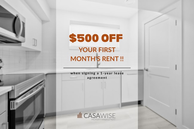 Building Photo - 10250-102157 157 St NW Unit Bsmt