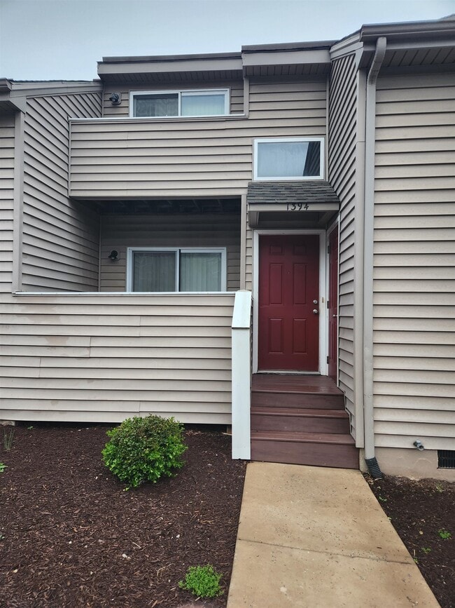Photo - 1394 Bradley Dr