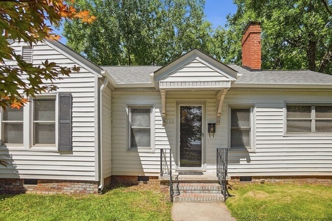 Photo - Fully Remodeled Home in the Heart of Belmont
