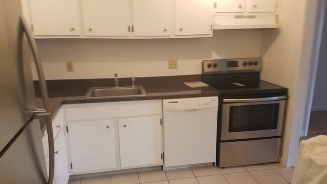 Trowbridge House Apartments