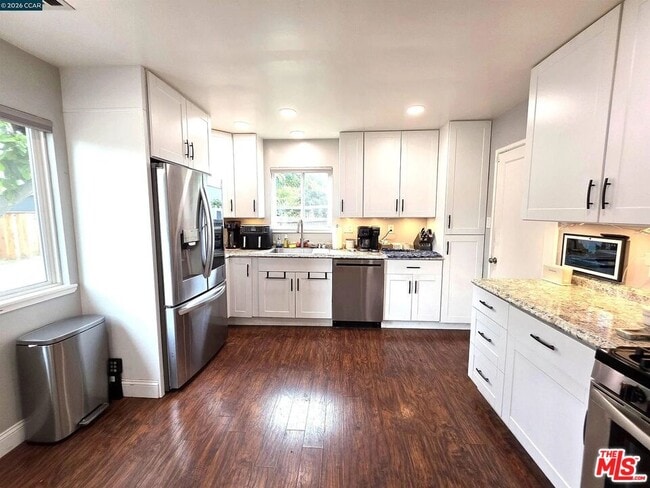 Photo - 2068 Revere Dr