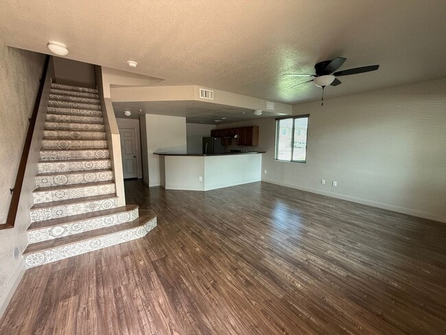 Photo - Luxury End Unit in El Dorado Condo for Rent