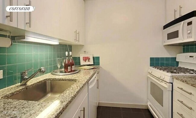 Photo - 100 Atlantic Ave