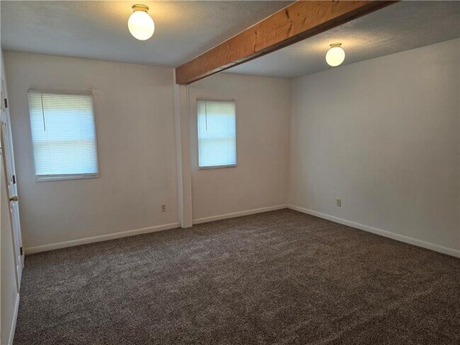 Photo - 304 Bessemer Ave