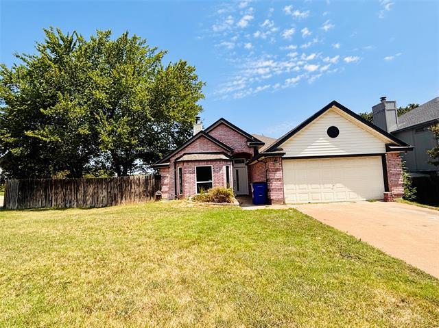 Building Photo - 201 Hillside Dr