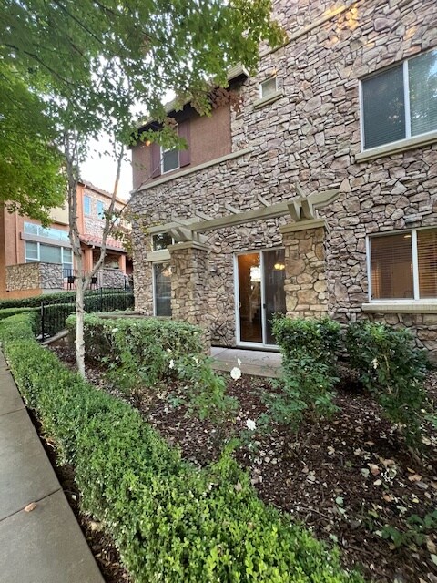 Photo - 2580 W El Camino Ave Condo Unit 6101