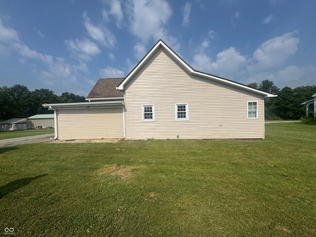 Photo - 308 S Range St