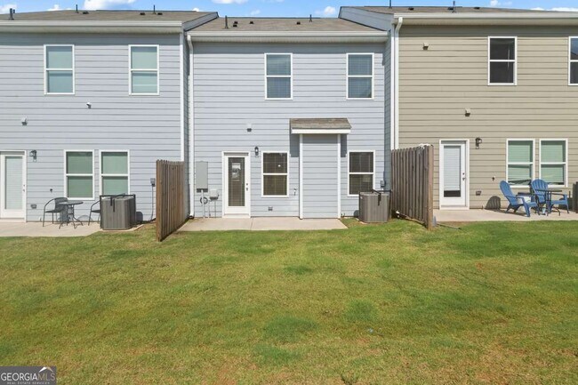 Photo - 11640 Mendenhall Ct