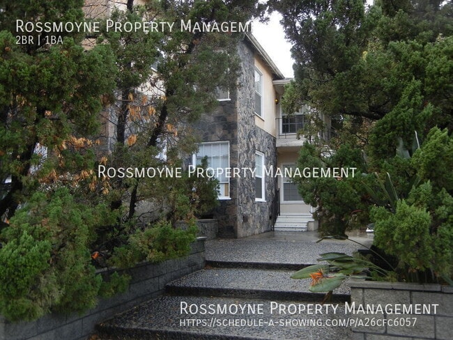 Building Photo - 1939 N Hollywood Way Unit A