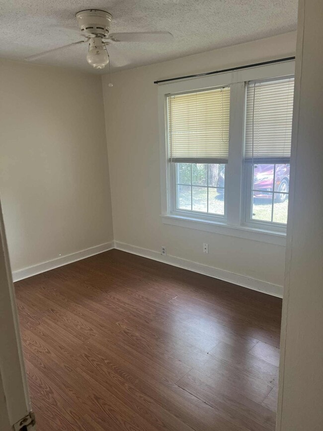 bedroom 2 - 2712 E 8th Ct