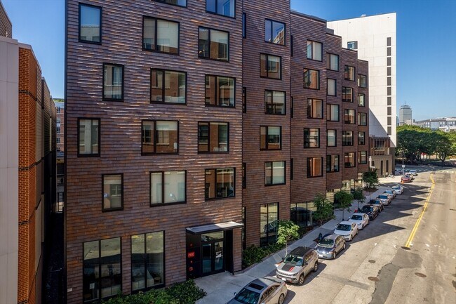 Photo - 21-35-35 W 2nd St Unit 610