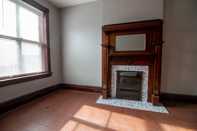 Photo - 3709 McDonald Ave Unit 3711 2nd Flr