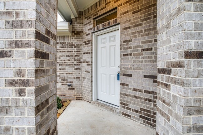 Photo - 20222 Rainflower Bay Ln