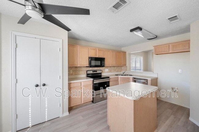 Photo - 4913 Mountain Ridge Ln