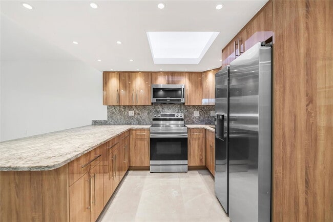 Photo - 2170 NE 51st Ct Unit 27A