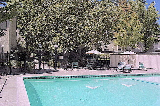 Photo - The Grove @ Glen Ellen