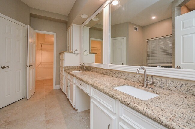 Building Photo - 8010 White Marsh Ct