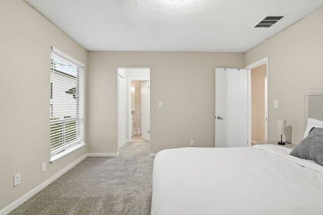 3364 Fairway Oaks Dr Unidad SI FL2-ID1613293P