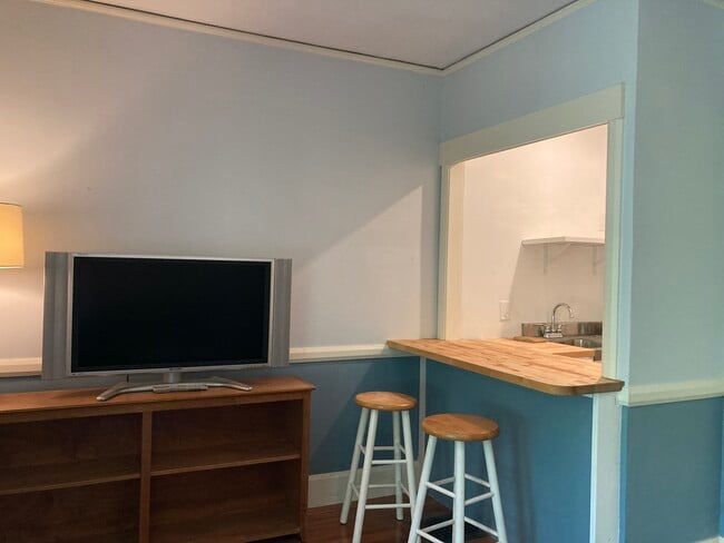 Photo - 254 Fairhaven Rd Unit joan campbell