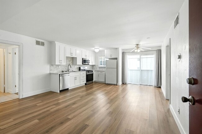 Photo - 18530 Hatteras St Condo Unit 326
