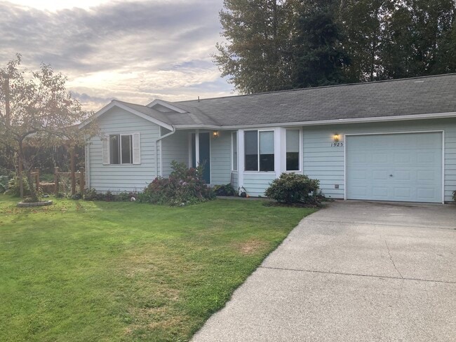 Photo - 1525 Blackberry Dr