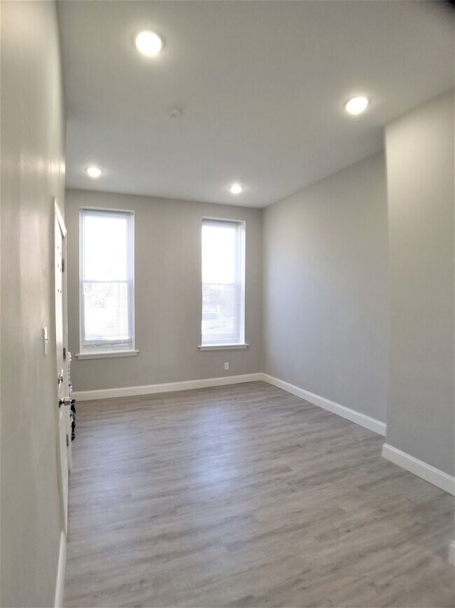 Photo - 1831 N 22nd St Unit 1