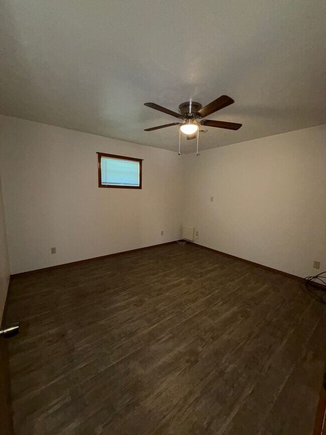Photo - 2110-2112 Illinois Ave Unit 2110 Illinois Ave