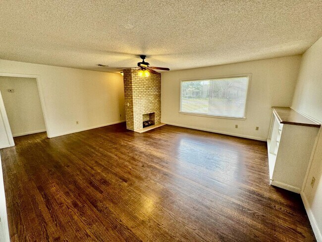 Photo - 3322 26th St Unit Front