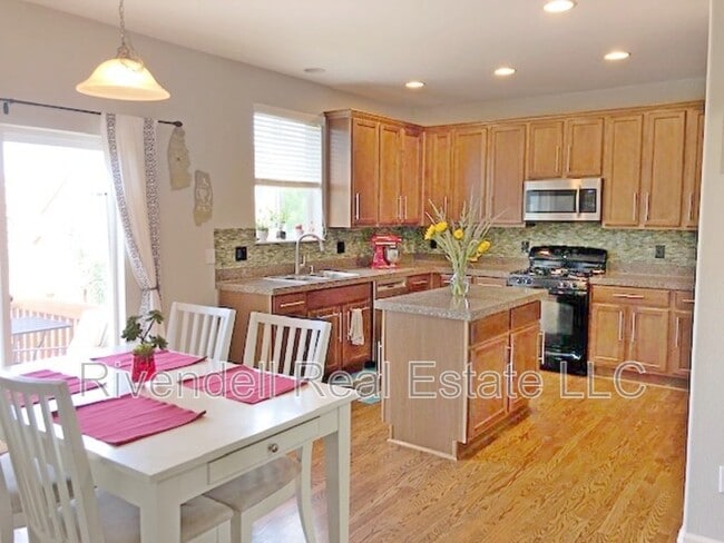 Photo - 3659 Desert Ridge Cir