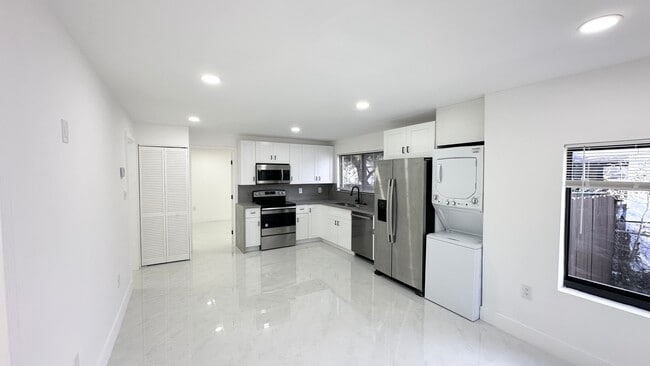 Photo - 1304 NW 43rd St