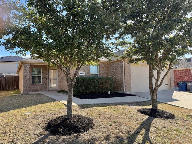 Photo - 1404 Chrome St