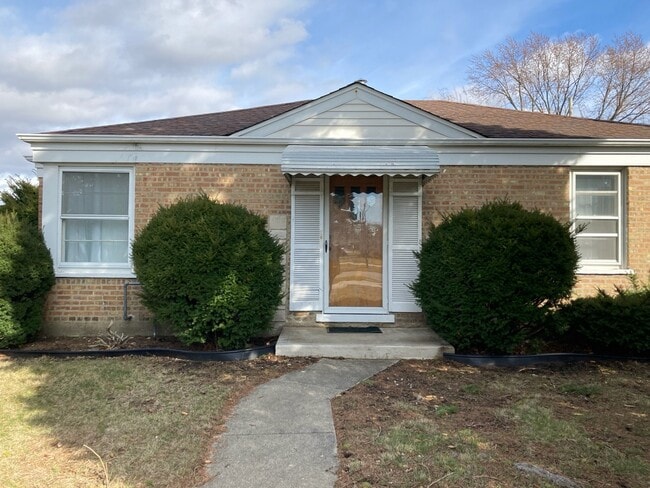Building Photo - 9639 Johanna Ave Rental