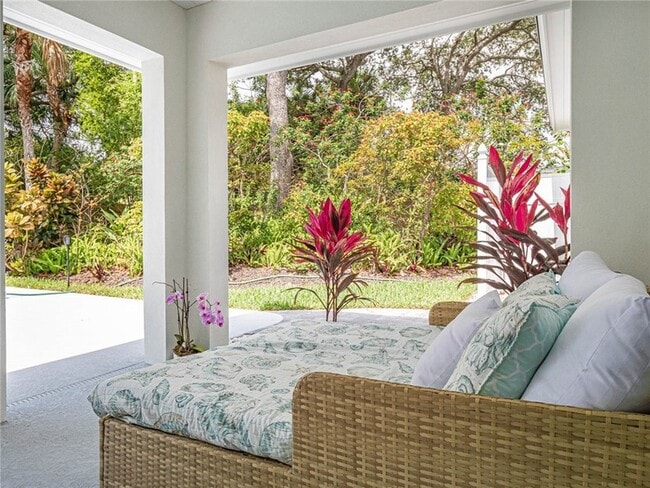 Photo - 912 Jasmine Ln