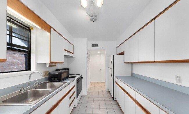 Photo - 313 McFadden Dr Unit A