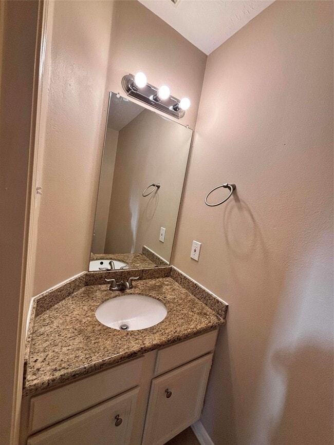 Photo - 8019 Carmel Cir