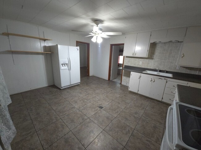 831 Grant Ave