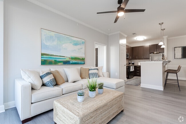 2BR, 2BA - 1305SF Enclave - Living Area