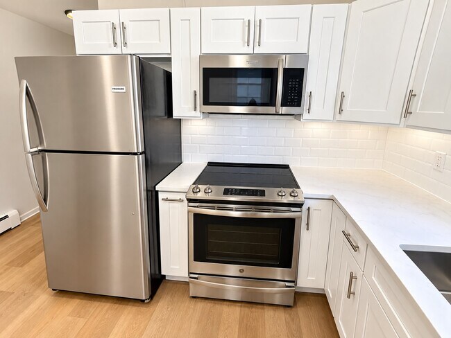 290 Washington St Unit 10