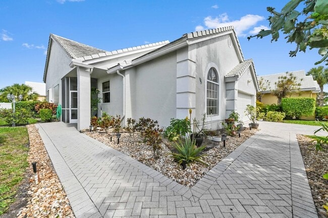 Photo - 8319 Horseshoe Bay Rd