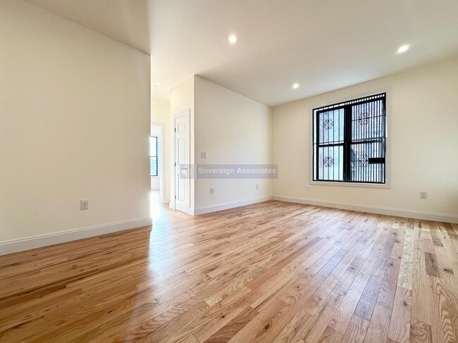 Photo - 41-47 Saint Nicholas Terrace Unit 57