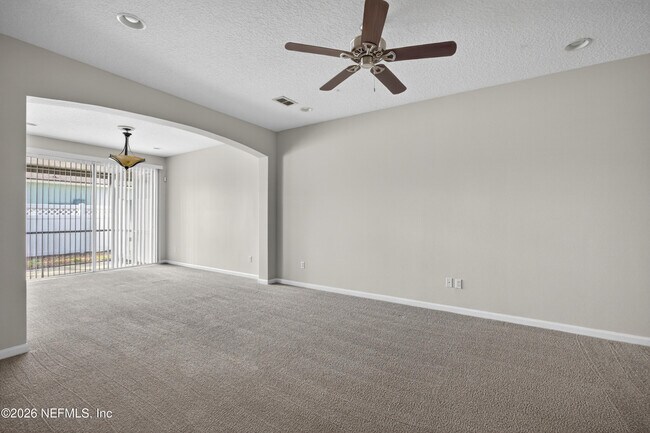 Photo - 3730 Creswick Cir Unidad H