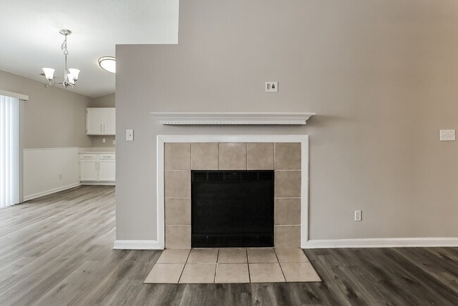 Photo - 1205 Turnbury Ln