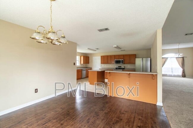 Photo - 3514 Farrington Ct