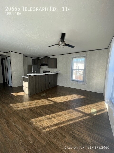 Photo - 20665 Telegraph Rd