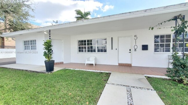 Photo - 510 NE 66th St Unidad 1